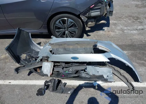 2015 Ford Focus Se z USA, uszkodzony, nr VIN 1FADP3F27FL204198